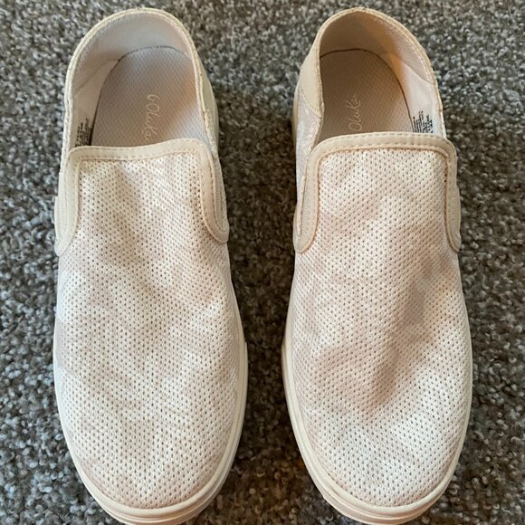 Olukai Womens 8.5 Pehuea Slip-On Shoes mesh: puka/white - Picture 2 of 6